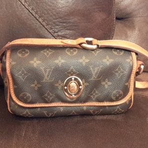 Autentic Louis Vuitton mini bag